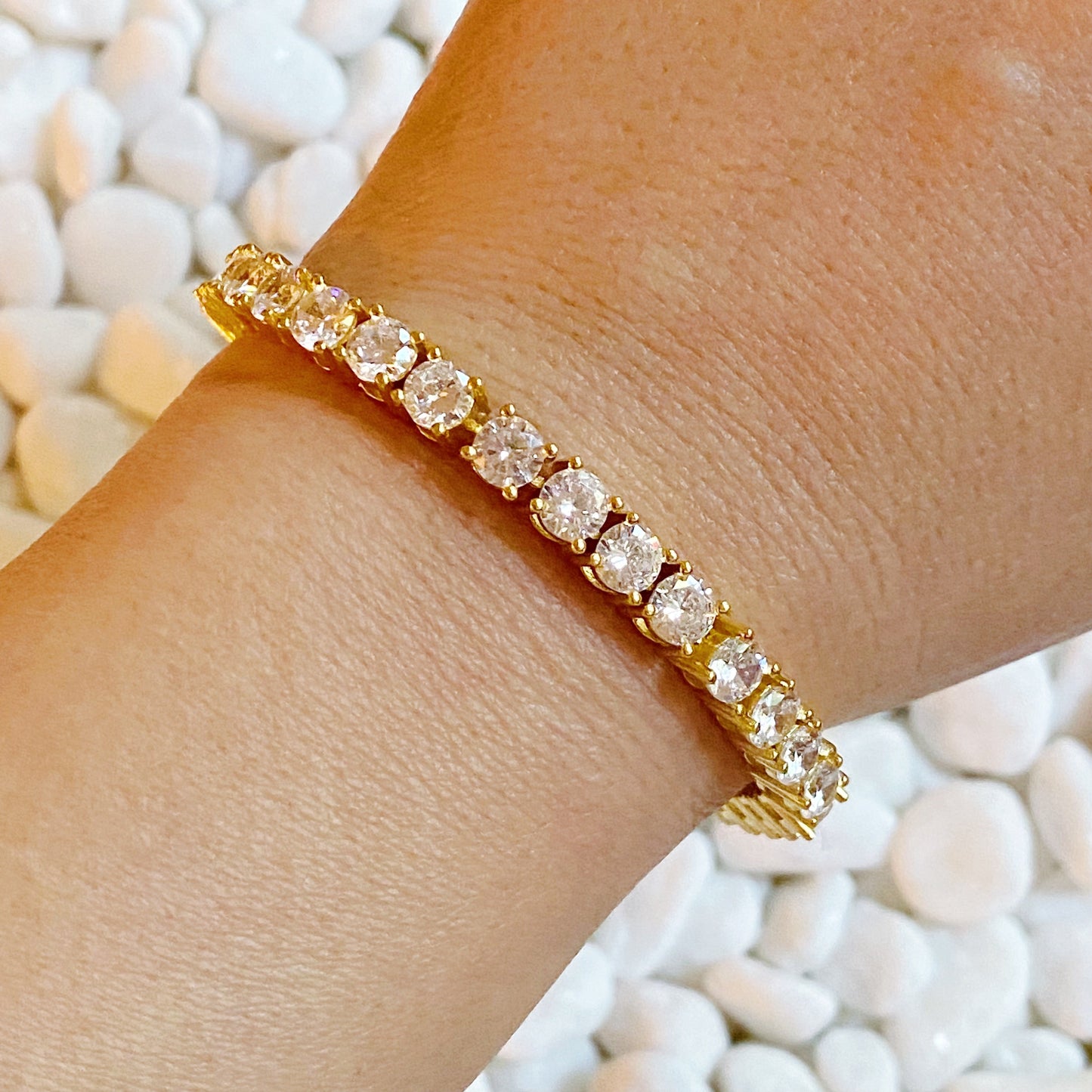 Stunning Handcrafted Tennis Bracelet - A Timeless Elegance