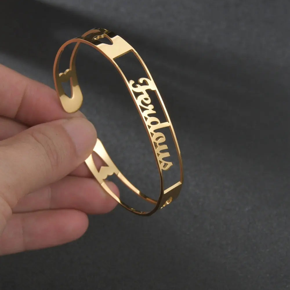 Custom Engraved Stainless Steel Name Bracelet & Bangles - Personalize Your Style!