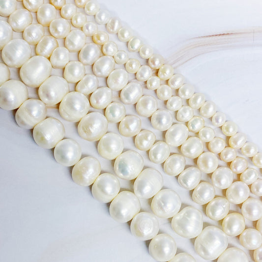 Chic and Versatile Clover Clasp Genuine Pearl Necklace with Freshwater Pearls